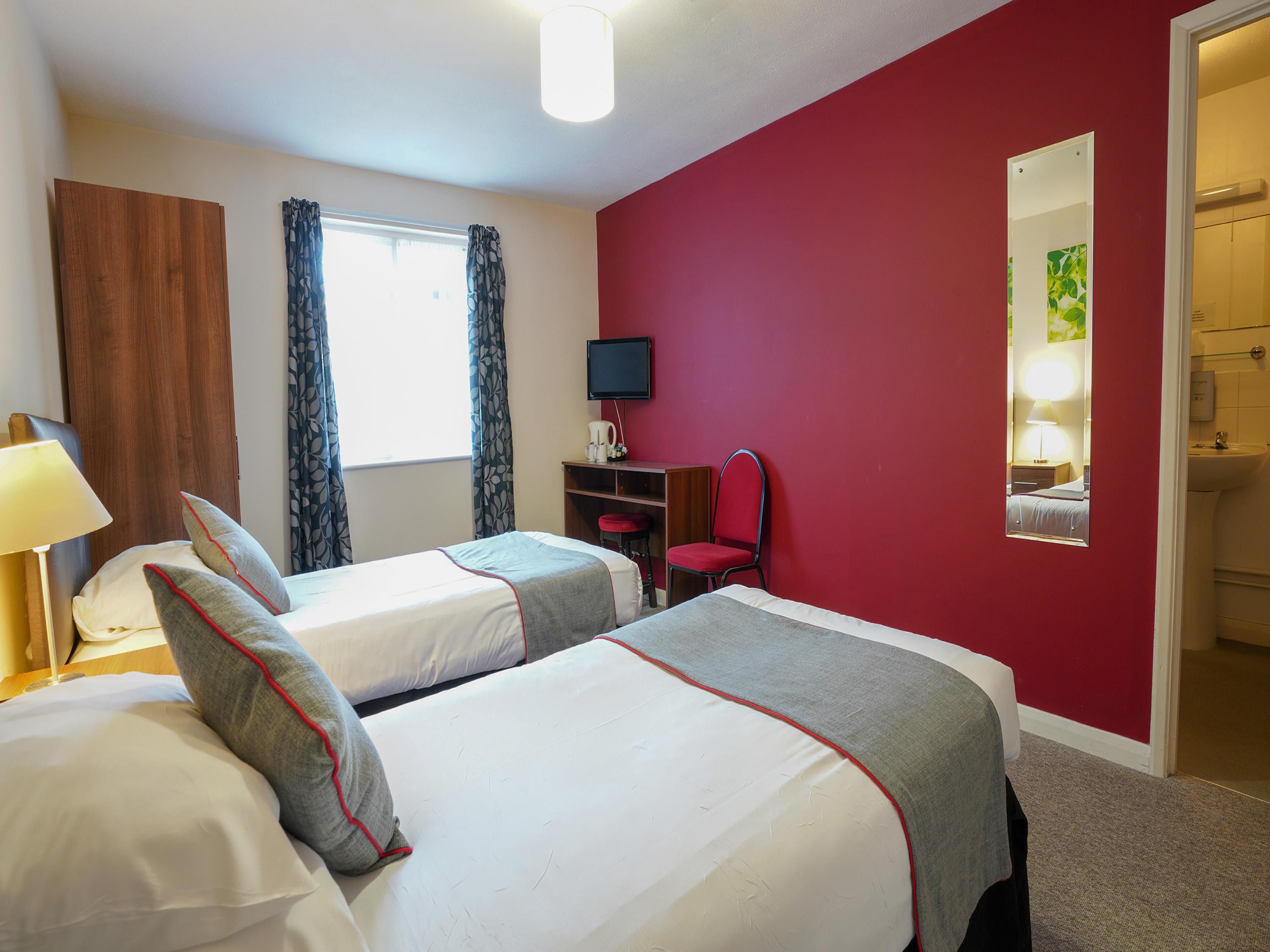 Oyo Shanklin Beach Hotel Buitenkant foto