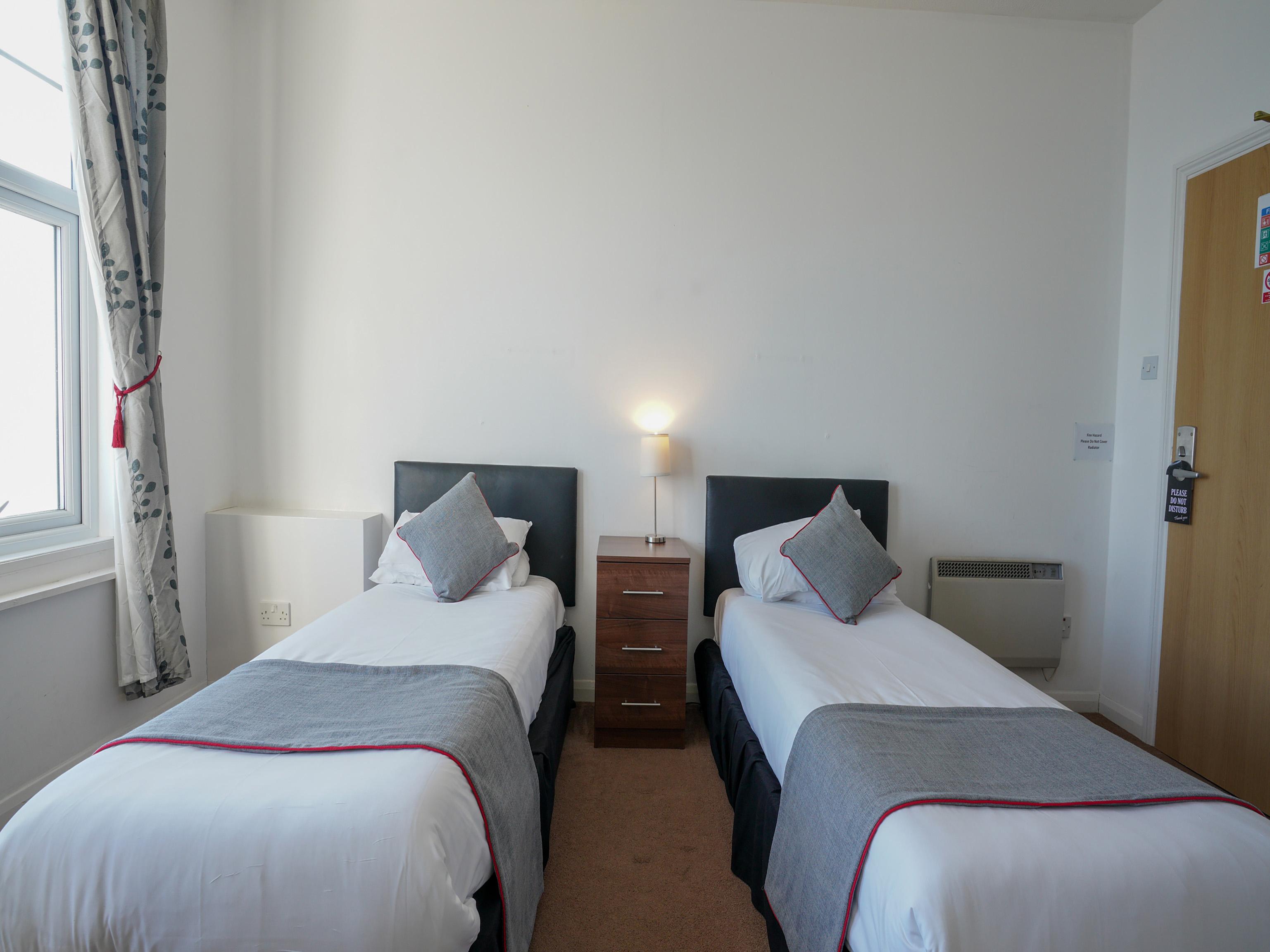 Oyo Shanklin Beach Hotel Buitenkant foto